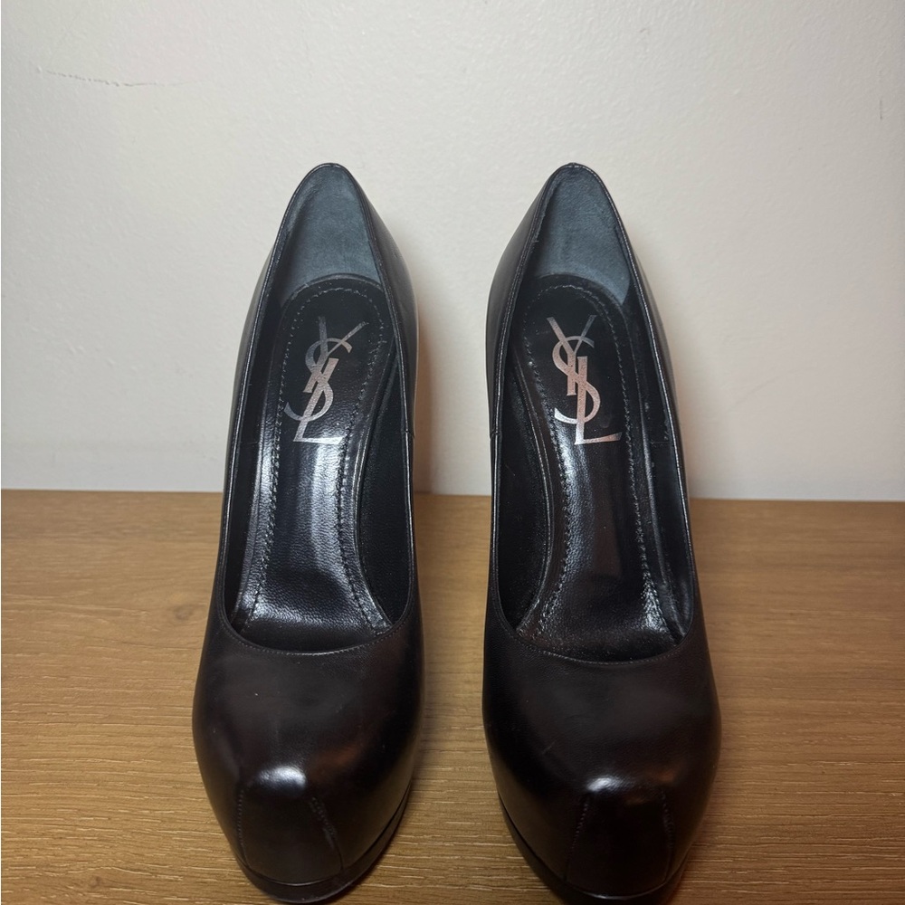 YSL Saint Laurent Tribtoo Black Leather Platform Pumps | Size 5.5